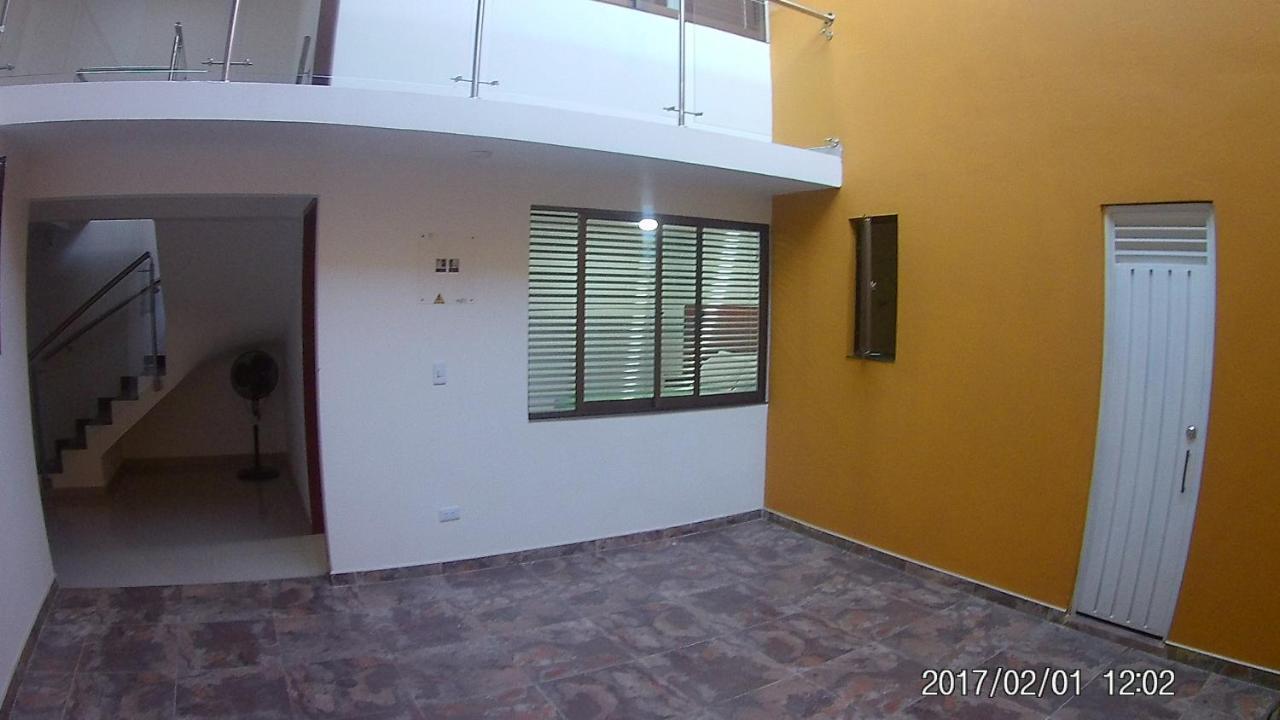 Noahome Bogota Bagian luar foto